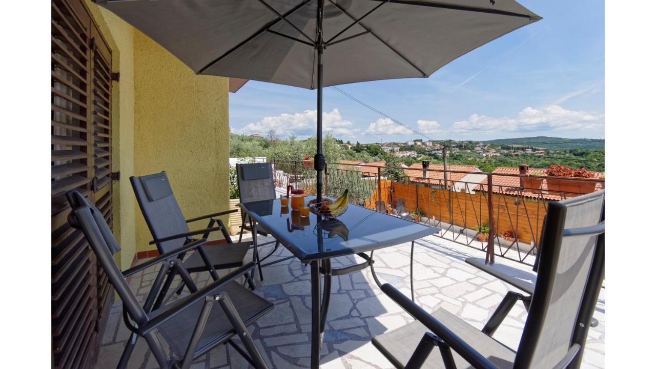 Holiday Home Vlady By Rent Istria Buje Eksteriør billede