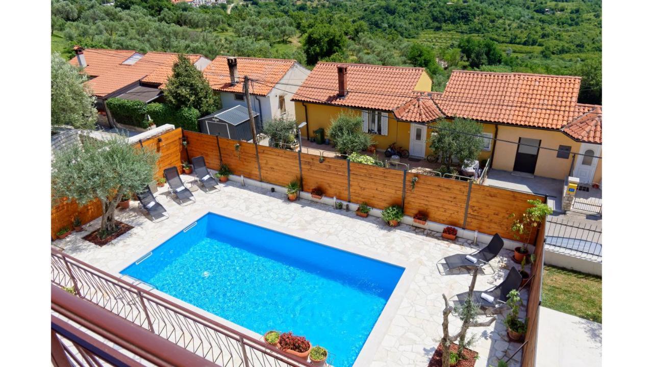 Holiday Home Vlady By Rent Istria Buje Eksteriør billede