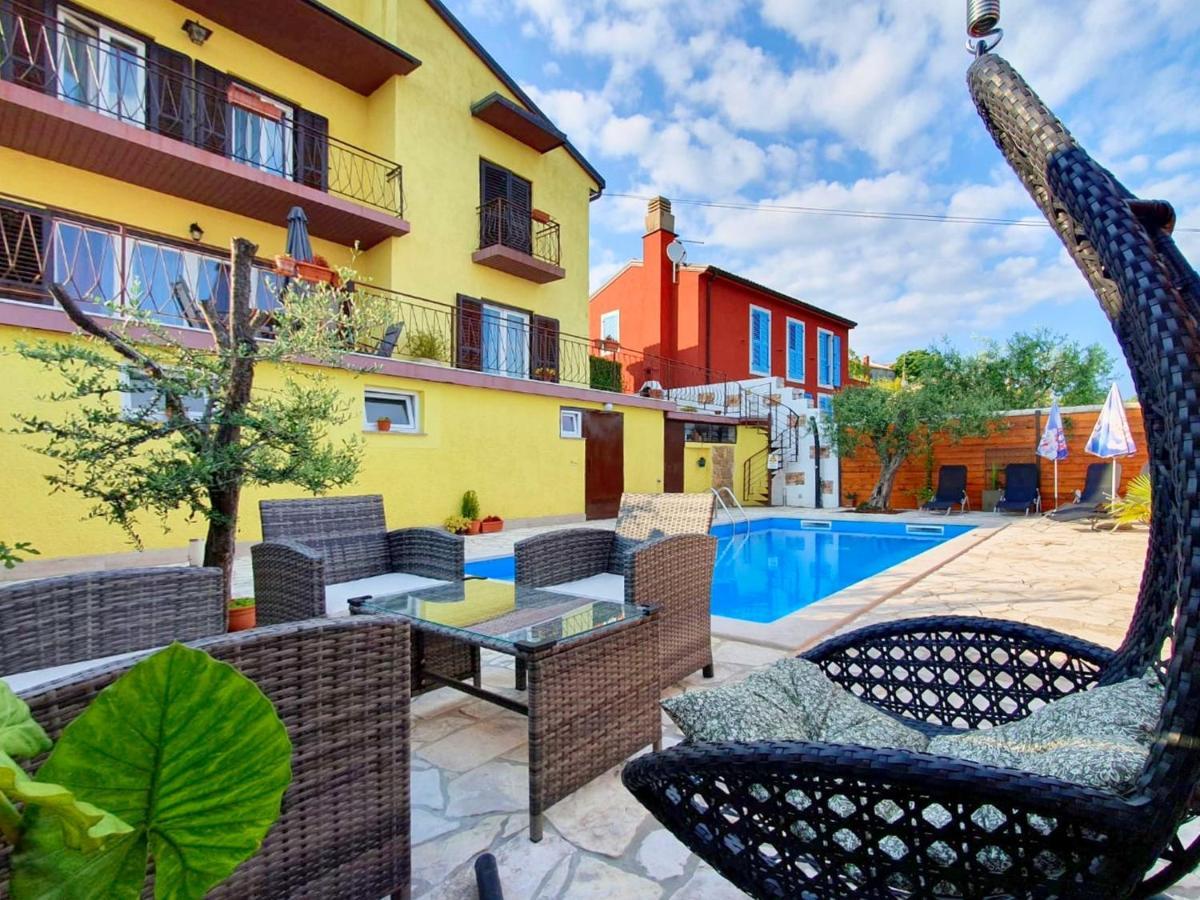 Holiday Home Vlady By Rent Istria Buje Eksteriør billede